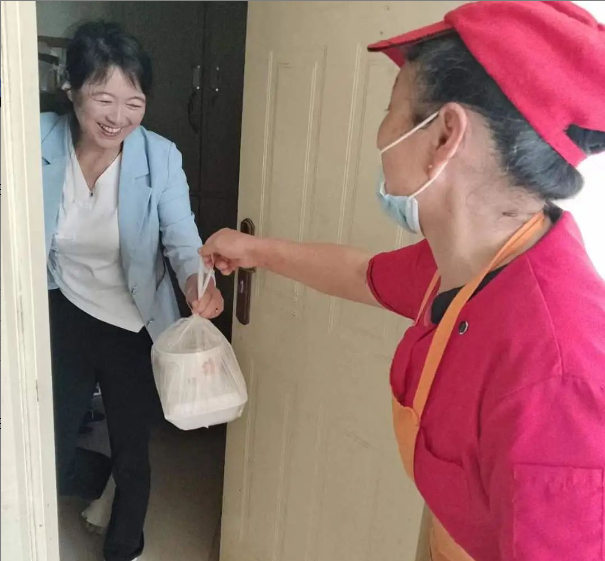 让爱相传 | 进了标新门，就是一家人