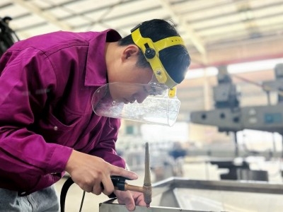 榜样力量 | 模范员工郑勇宏的获奖密码